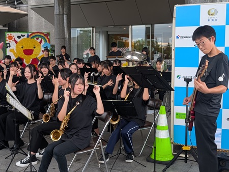 スクロール画像