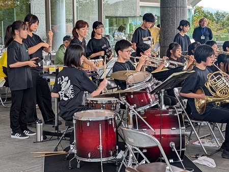 スクロール画像