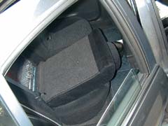 prime_rearseat4.jpg (15675 バイト)