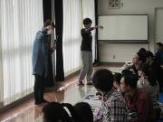 写真:親子習字教室の様子